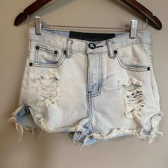 One Teaspoon Pants - ONE Teaspoon Distressed Jeans Size 25